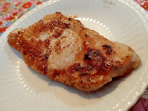 塩麹パウダーで ポークソテー♬